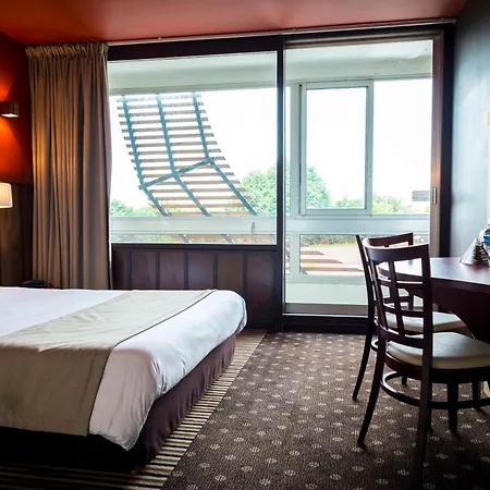 Hotel Brit Confort Saint-brieuc 3*