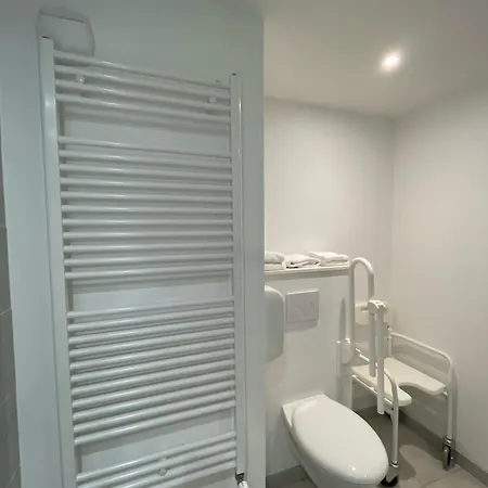 Brit Confort Saint-brieuc ホテル